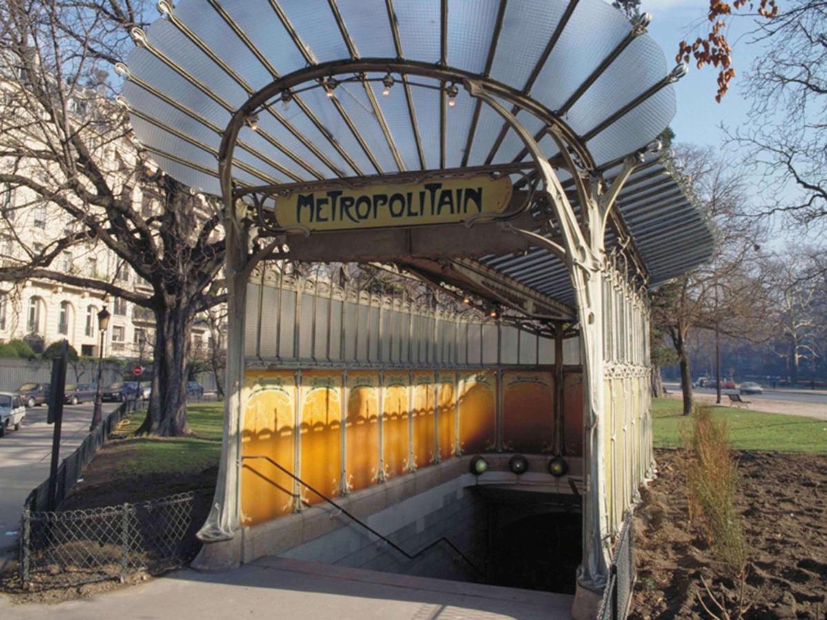 Hotelf1 Paris Saint Denis Universite Exterior photo